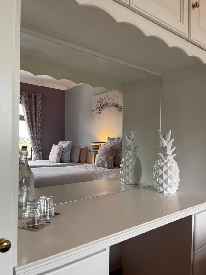 Greenfields Country House Latton Esterno foto